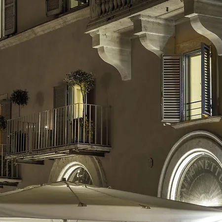 Palazzo De Cupis - And View Ρώμη